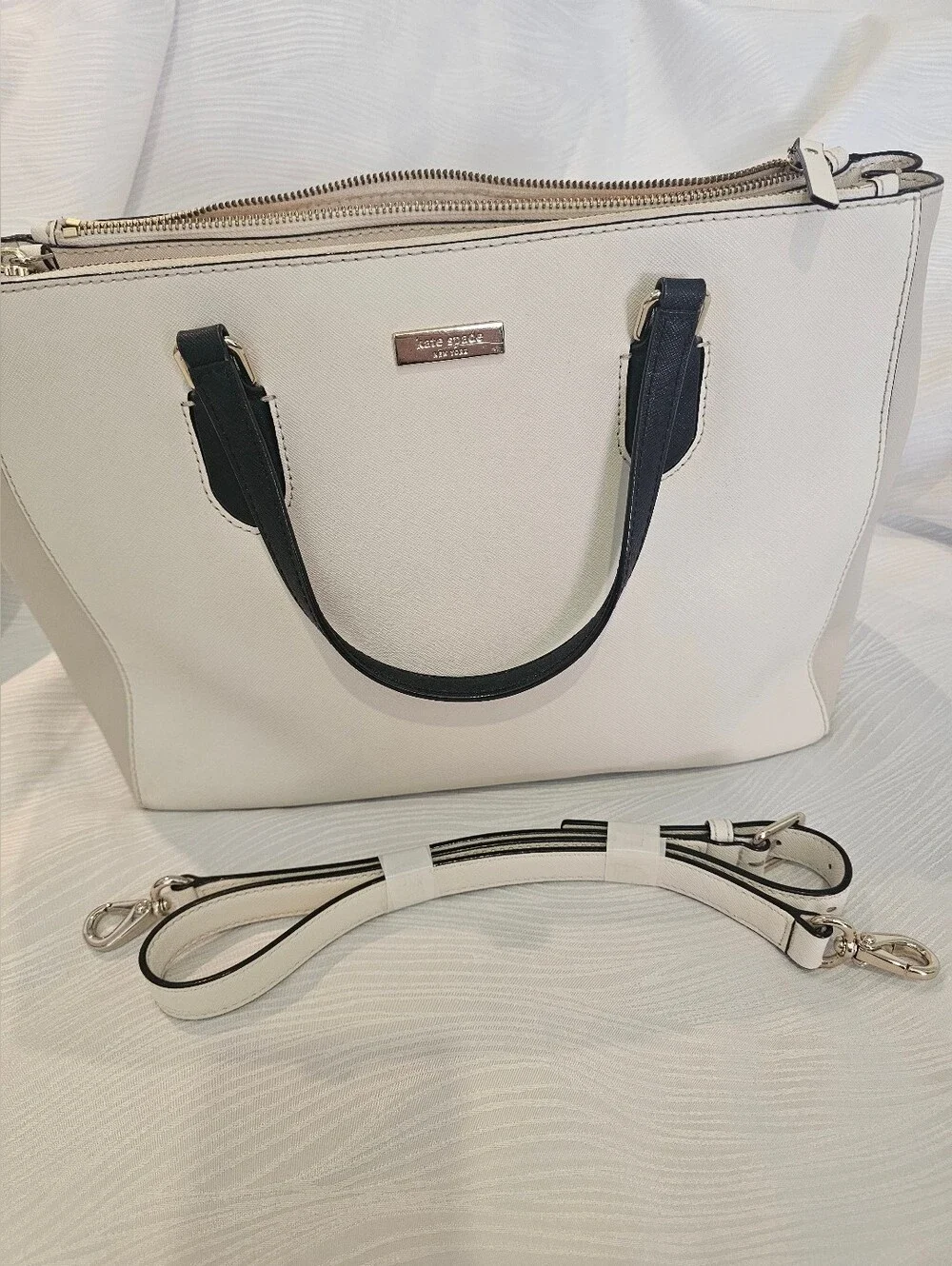 kate spade Laurel Way Leighann Cream Leather Tote with Black Handles